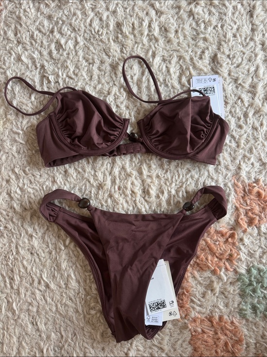 H&M Other - H&M Brown Underwire Bikini Set with Ring Accents